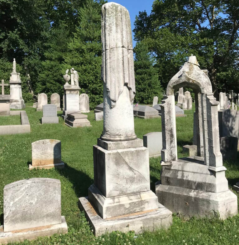 broken column gravestone2